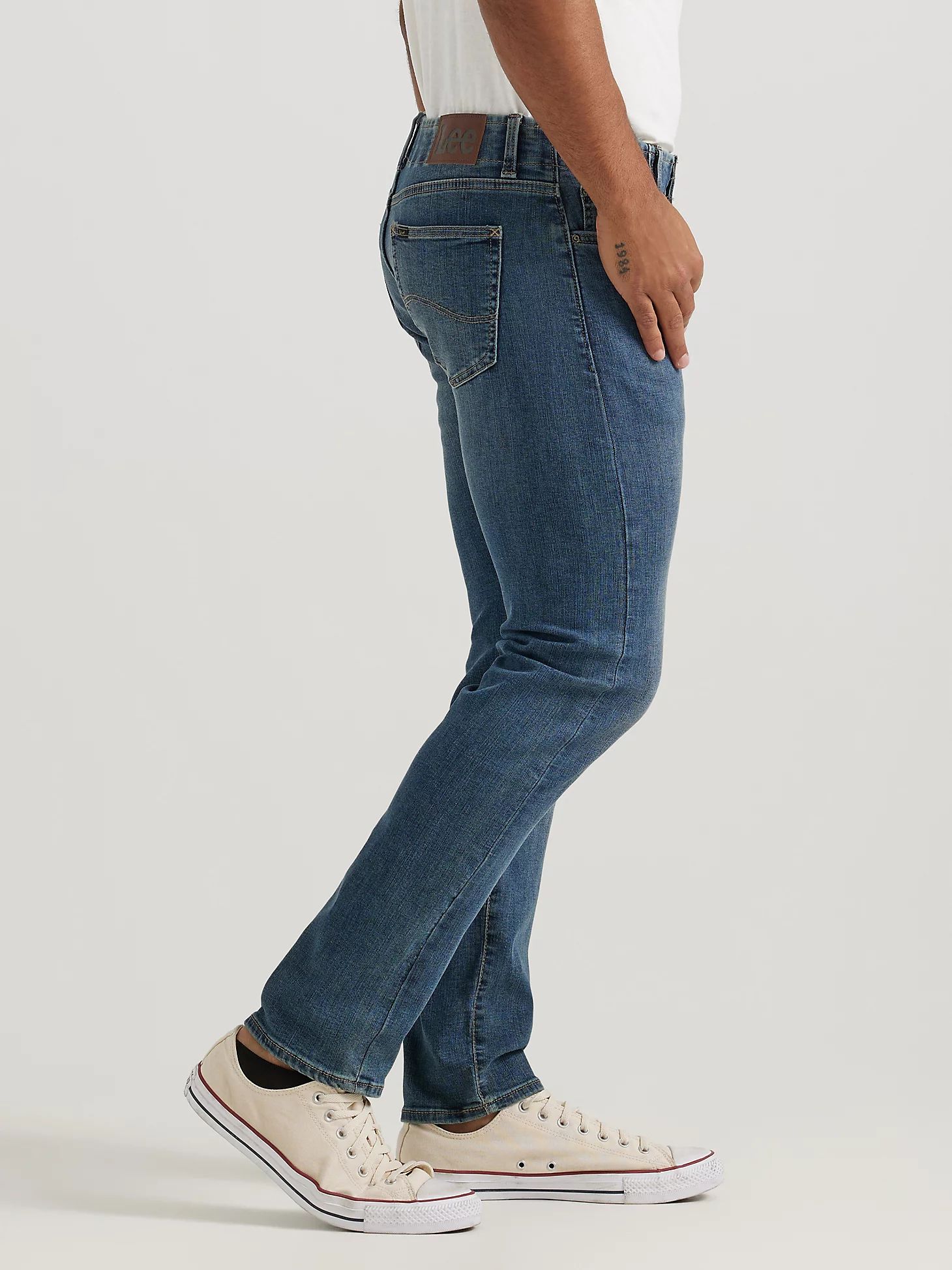Lee Mens 34x30 Extreme Motion Slim Fit Straight Leg Stretch